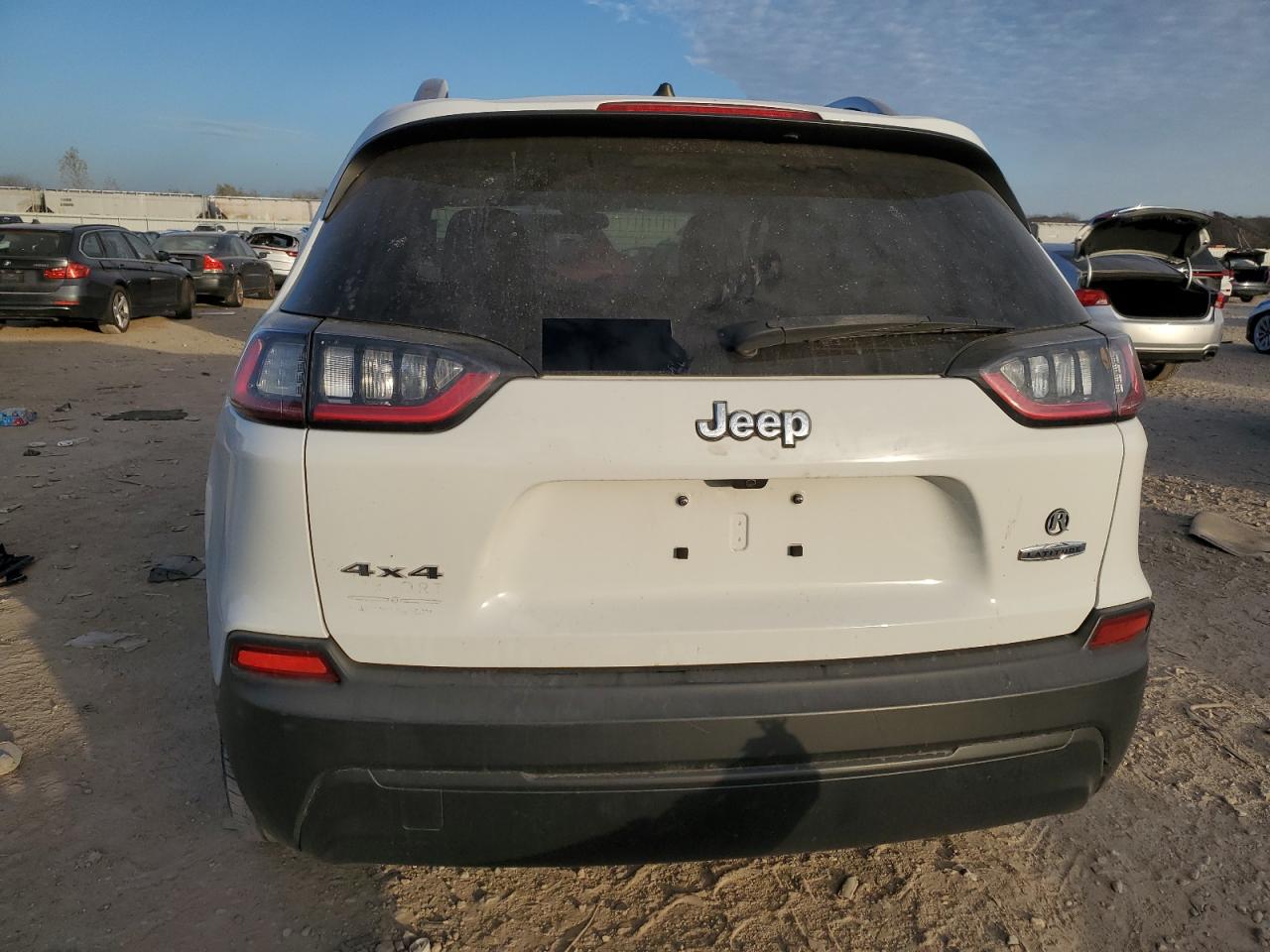 2019 Jeep Cherokee Latitude VIN: 1C4PJMCB6KD140291 Lot: 92593815