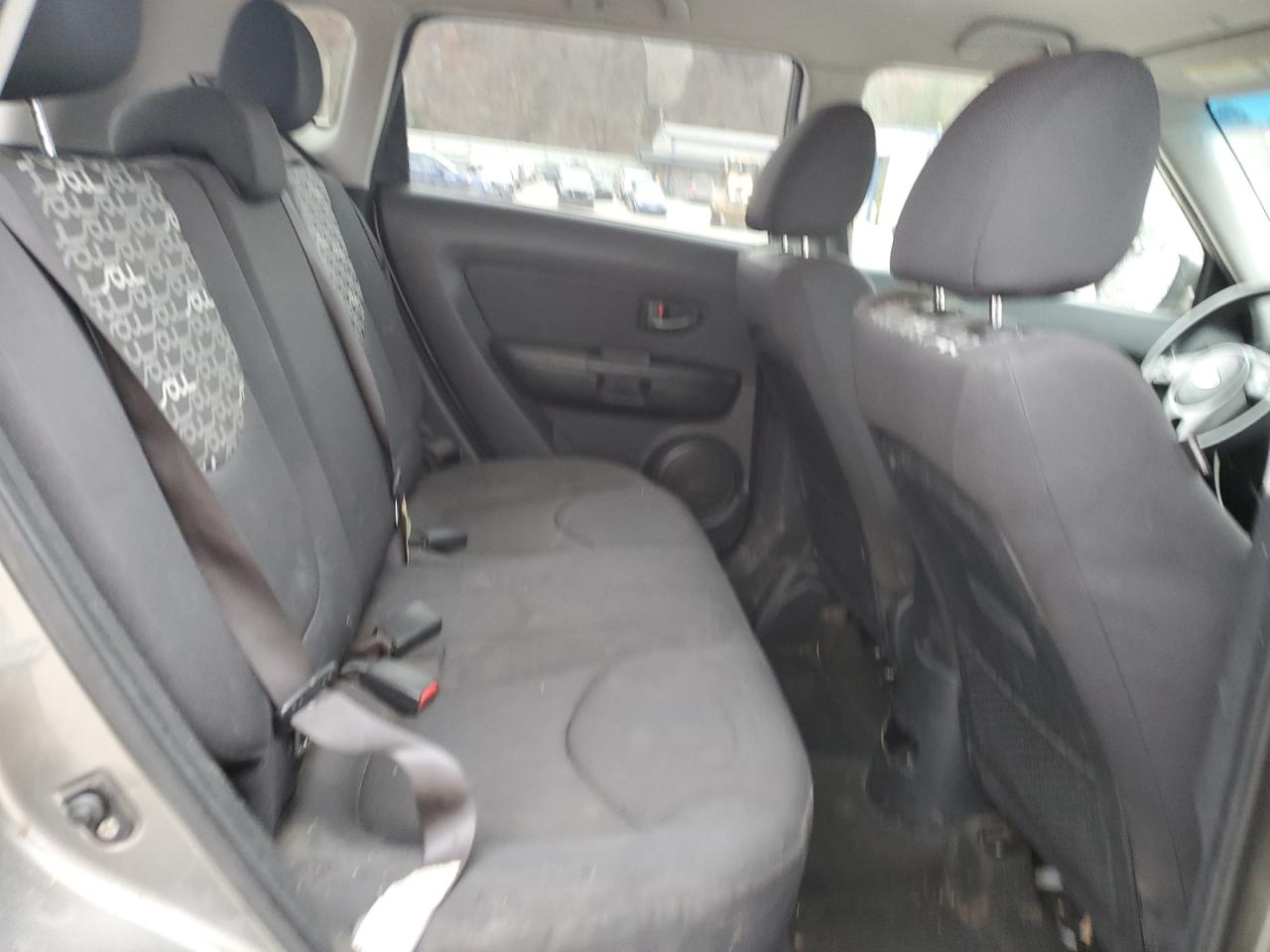 2011 Kia Soul + VIN: KNDJT2A24B7196784 Lot: 93001165