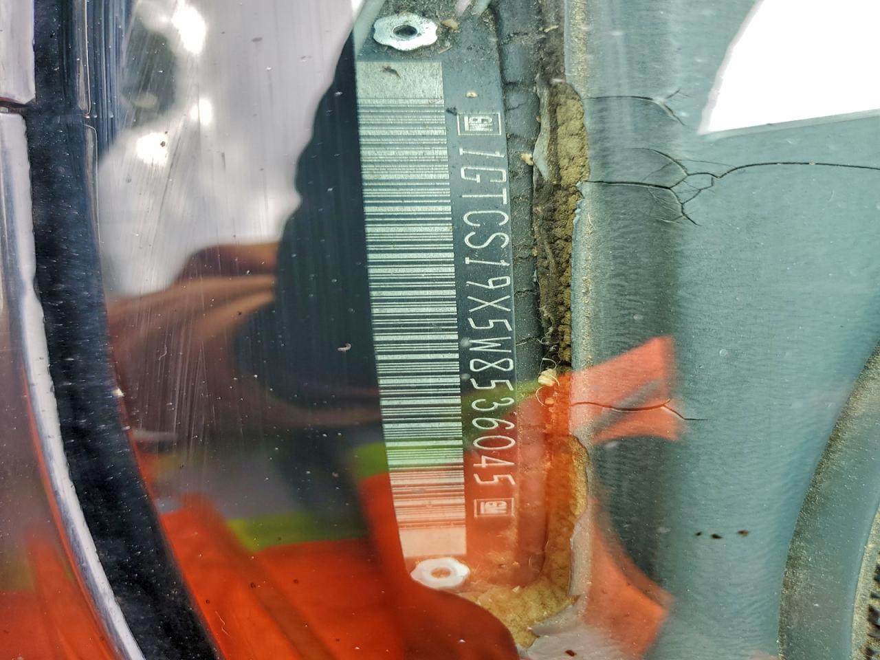 1998 GMC Sonoma VIN: 1GTCS19X5W8536045 Lot: 93920095