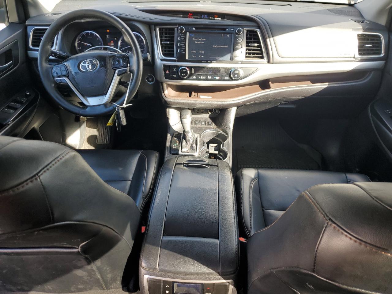 2019 Toyota Highlander Se VIN: 5TDJZRFH2KS621106 Lot: 91936825