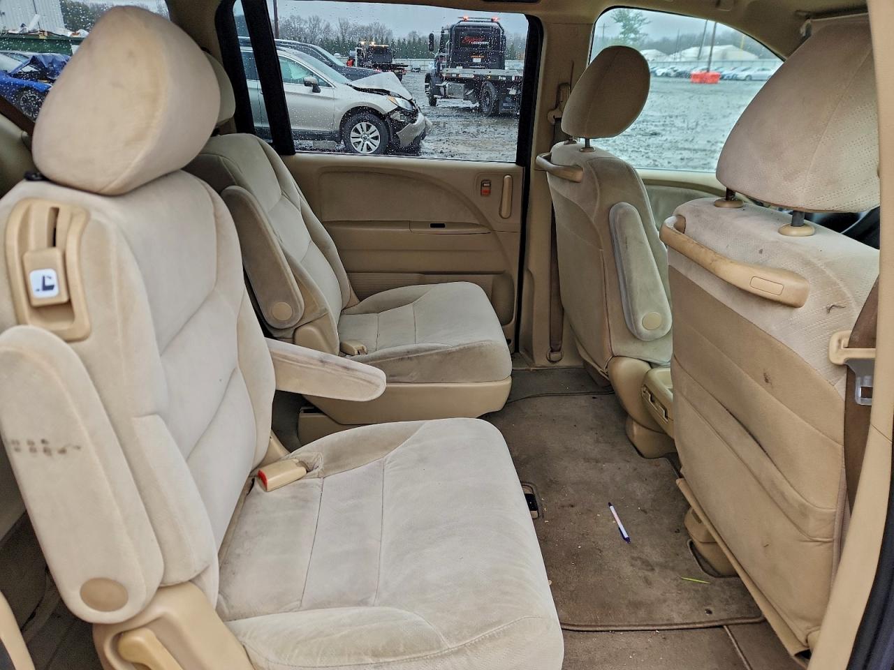 2009 Honda Odyssey Lx VIN: 5FNRL38219B026093 Lot: 93700865