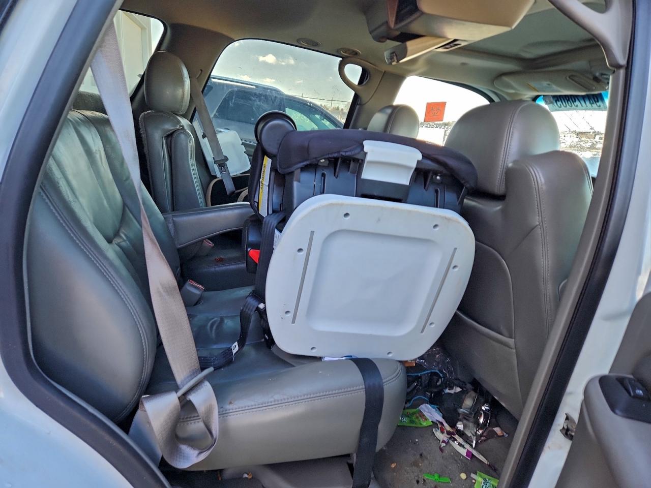 2005 GMC Yukon Denali VIN: 1GKEK63U95J109208 Lot: 94179805