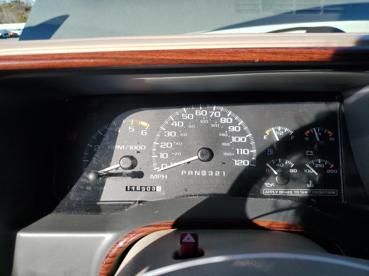 2000 Cadillac Escalade VIN: 1GYEK13RXYR150215 Lot: 91794215