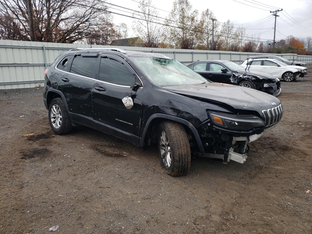 2019 Jeep Cherokee Latitude VIN: 1C4PJMCX3KD118454 Lot: 92310345