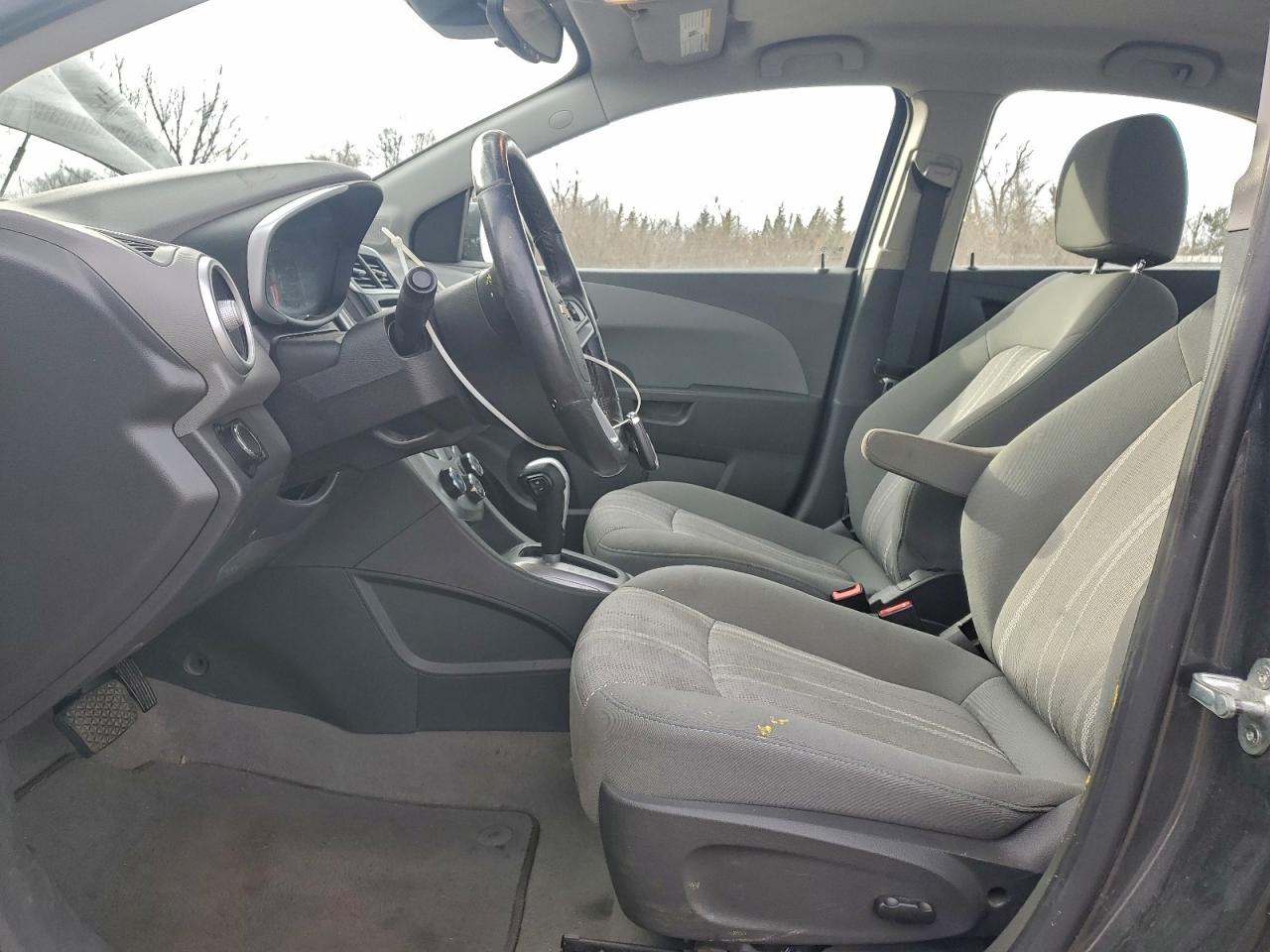 2019 Chevrolet Sonic Lt VIN: 1G1JD5SB4K4142702 Lot: 94072445