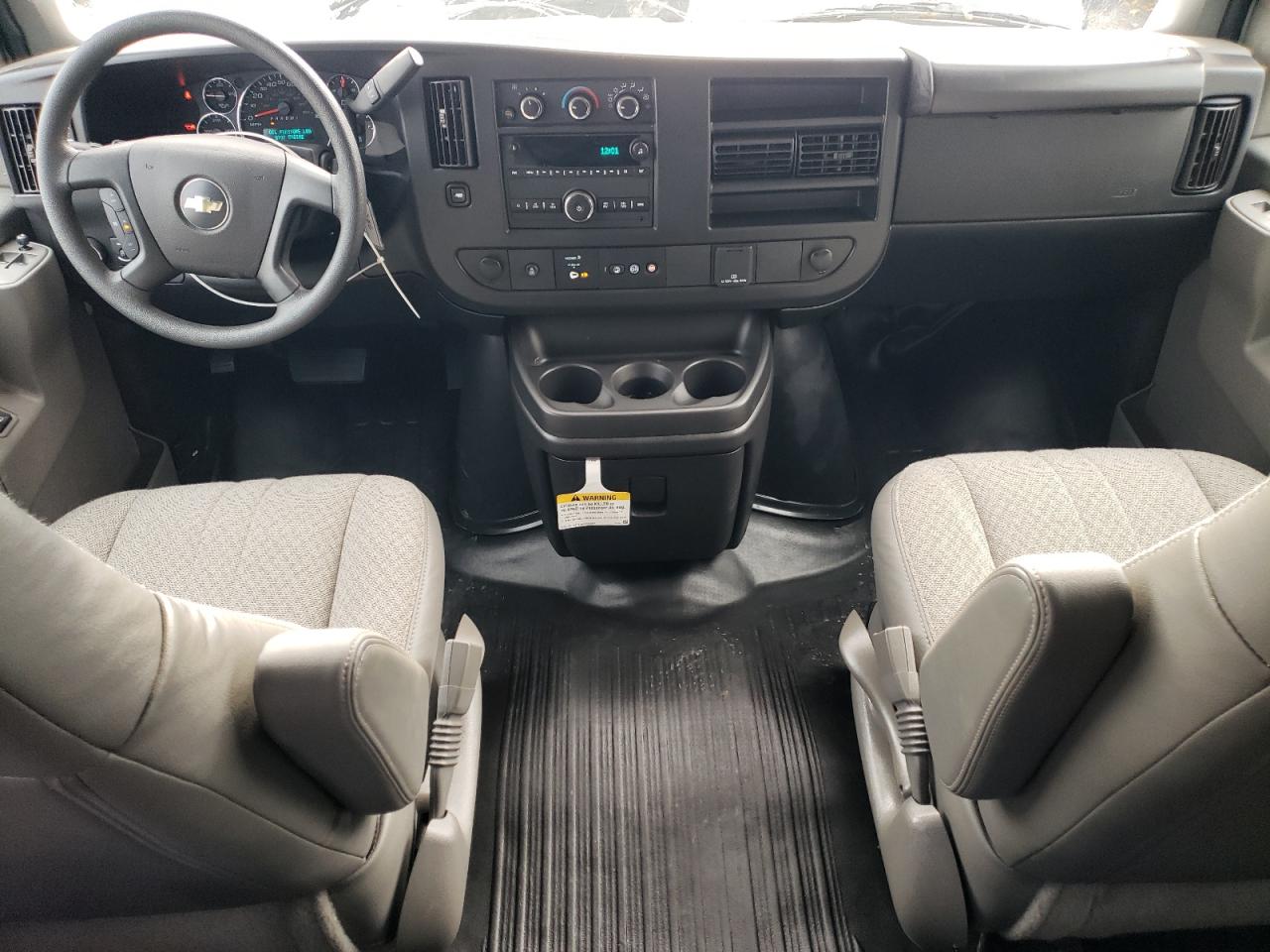 2024 Chevrolet Express G3500 Ls VIN: 1GAZGNF71R1264722 Lot: 92590535