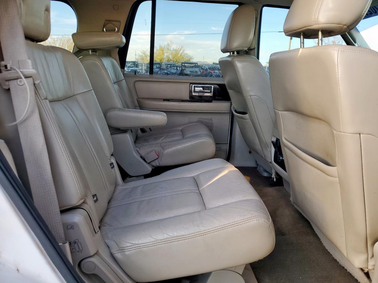 2015 Lincoln Navigator VIN: 5LMJJ2HT5FEJ03849 Lot: 92702725