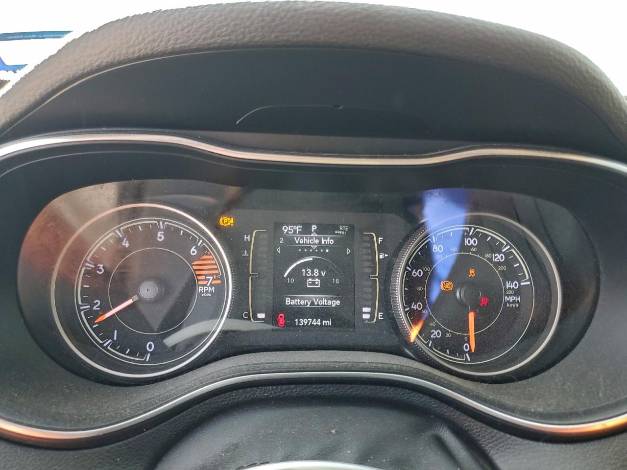 2020 Jeep Cherokee Latitude Plus VIN: 1C4PJLLB9LD511553 Lot: 93619655