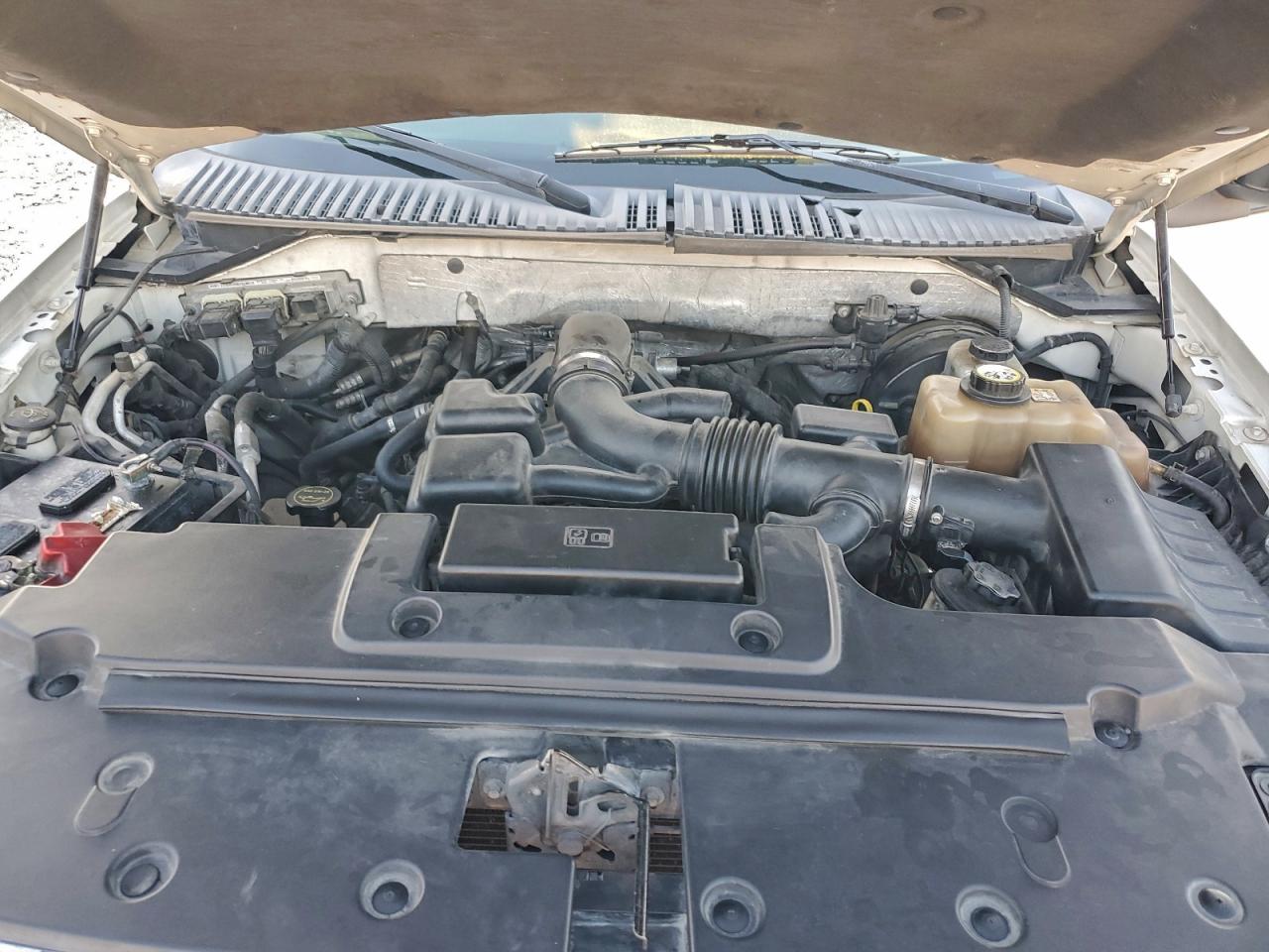 2008 Ford Expedition Xlt VIN: 1FMFU155X8LA70703 Lot: 94361355