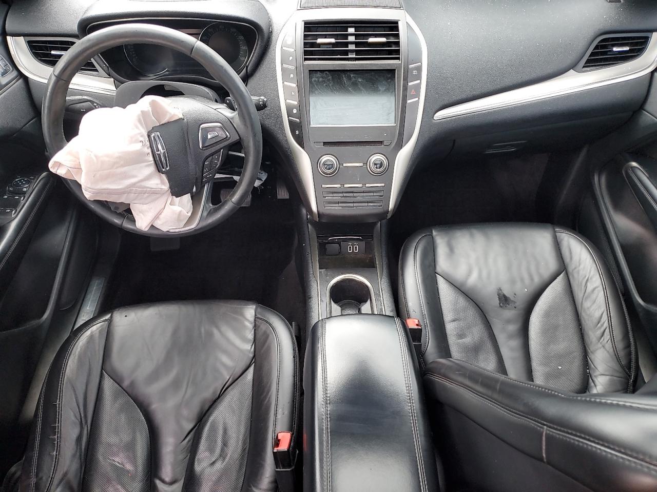 2017 Lincoln Mkc Select VIN: 5LMCJ2D99HUL20235 Lot: 92082475