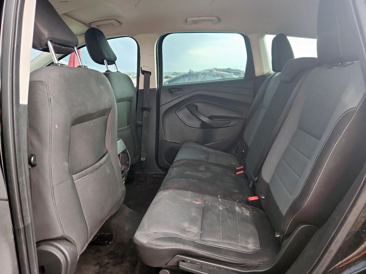 2018 Ford Escape S VIN: 1FMCU0F71JUC05659 Lot: 90812255