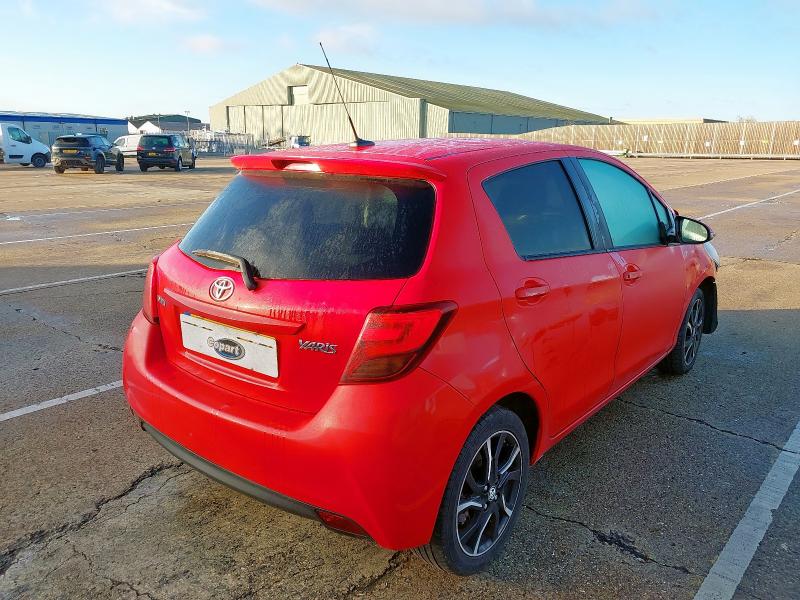 2015 TOYOTA YARIS 1.33 VVT-I SPORT 5DR