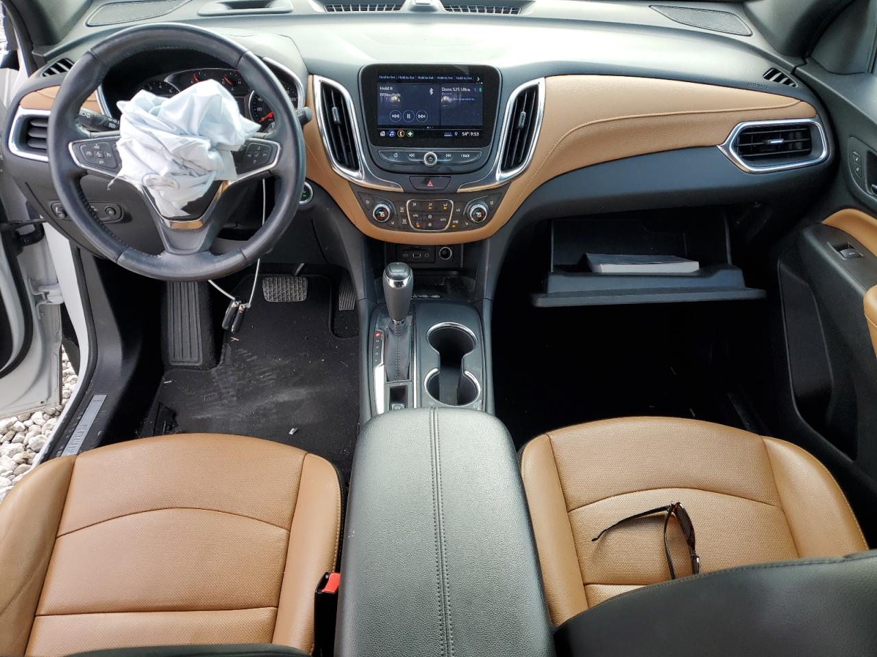 2021 Chevrolet Equinox Premier VIN: 2GNAXNEV8M6140822 Lot: 92483425