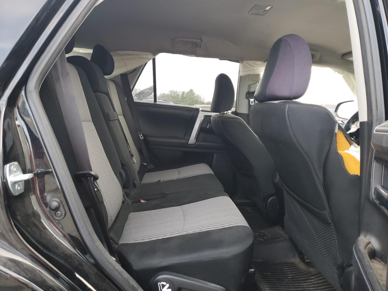 2019 Toyota 4Runner Sr5/Sr5 Premium VIN: JTEBU5JR9K5646050 Lot: 92783055