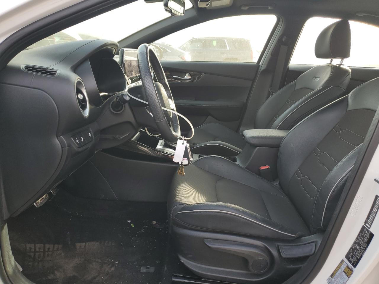 2024 Kia Forte Gt Line VIN: 3KPF54AD9RE767290 Lot: 91565415