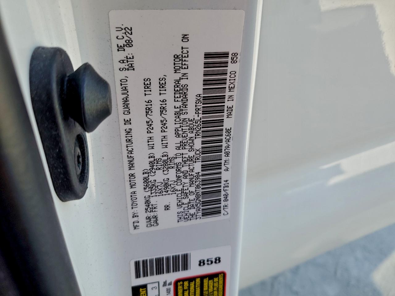 2022 Toyota Tacoma Double Cab VIN: 3TYAX5GN8NT063984 Lot: 94239715