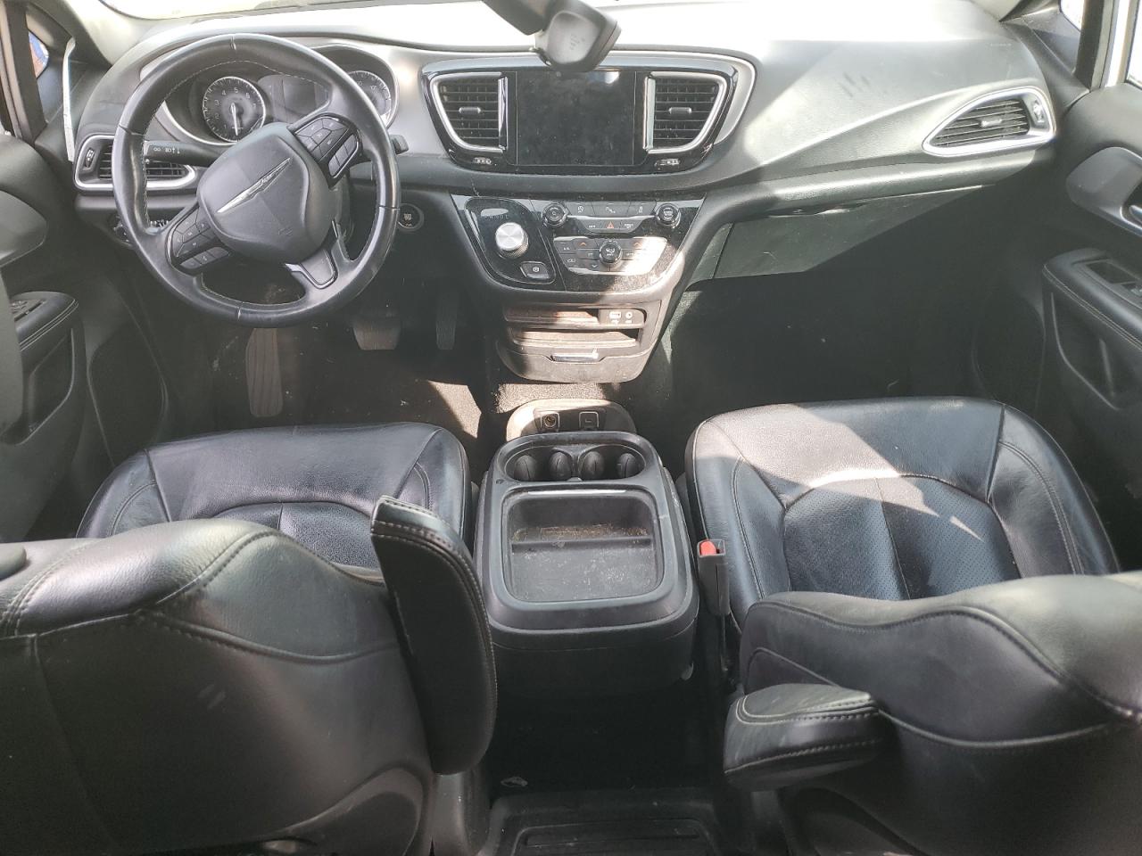 2018 Chrysler Pacifica Touring L VIN: 2C4RC1BG6JR226856 Lot: 92536145