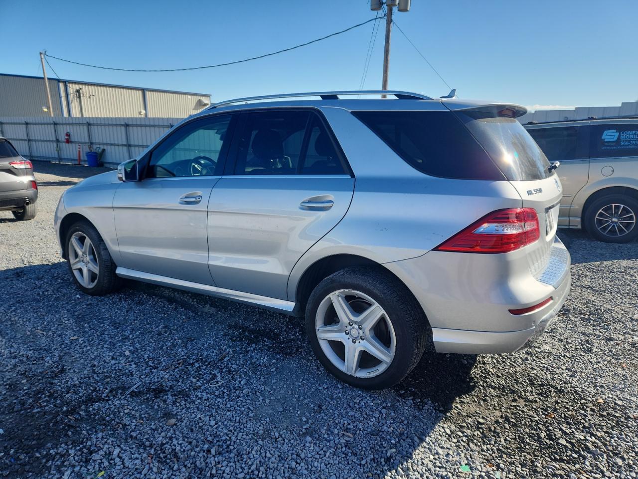 2013 Mercedes-Benz Ml 550 4Matic silver suv gas 4JGDA7DB2DA227186 photo #3