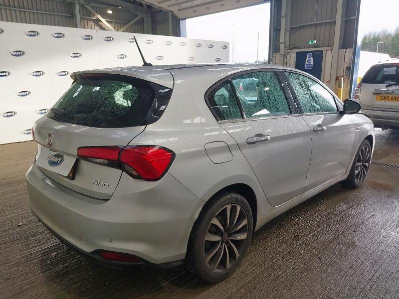 2017 FIAT TIPO 1.4 LOUNGE 5DR