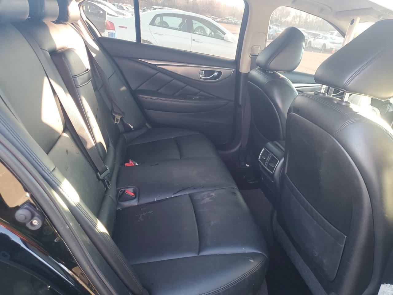 2015 Infiniti Q50 Base VIN: JN1BV7ARXFM418408 Lot: 93098065