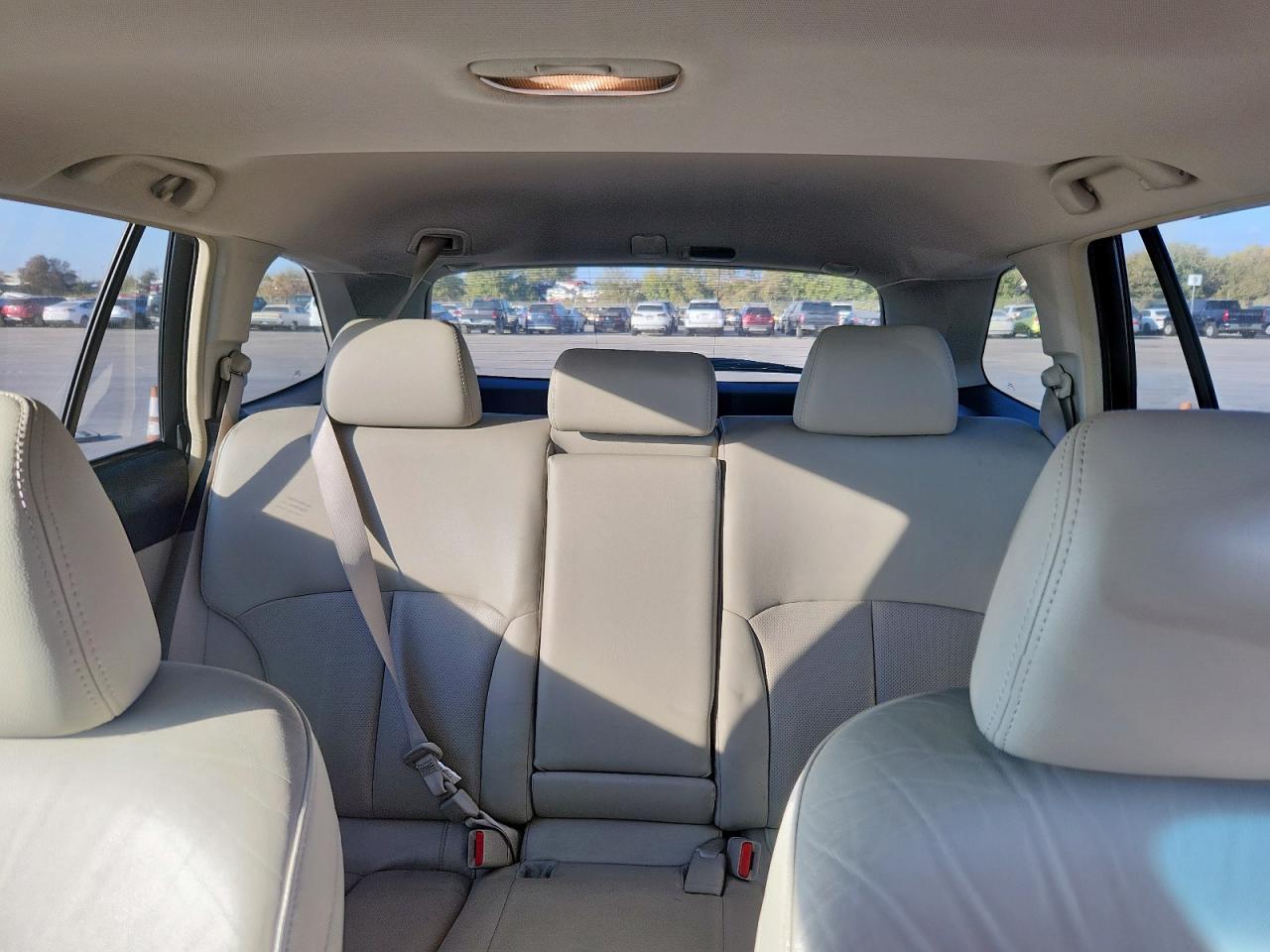 2011 Subaru Outback 3.6R Limited VIN: 4S4BRDKC2B2340220 Lot: 93406225