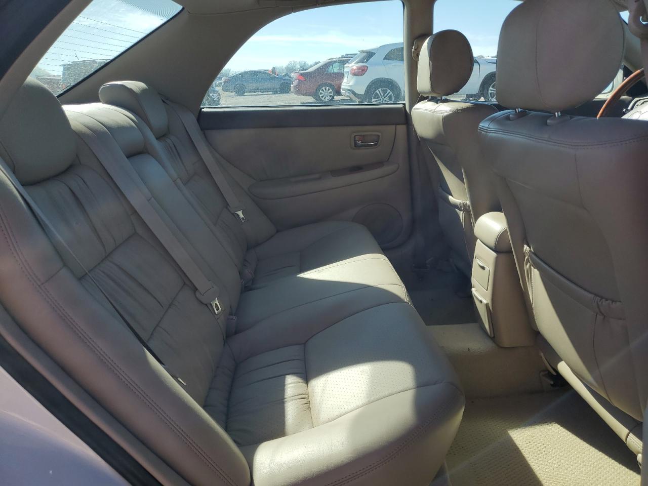 2001 Lexus Es 300 VIN: JT8BF28G510310004 Lot: 92268605