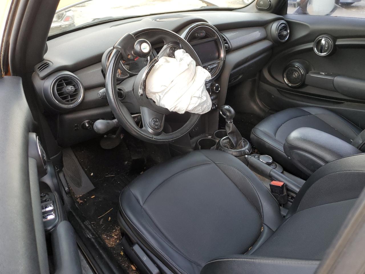 2017 Mini Cooper VIN: WMWWG5C58H3C20183 Lot: 92155665