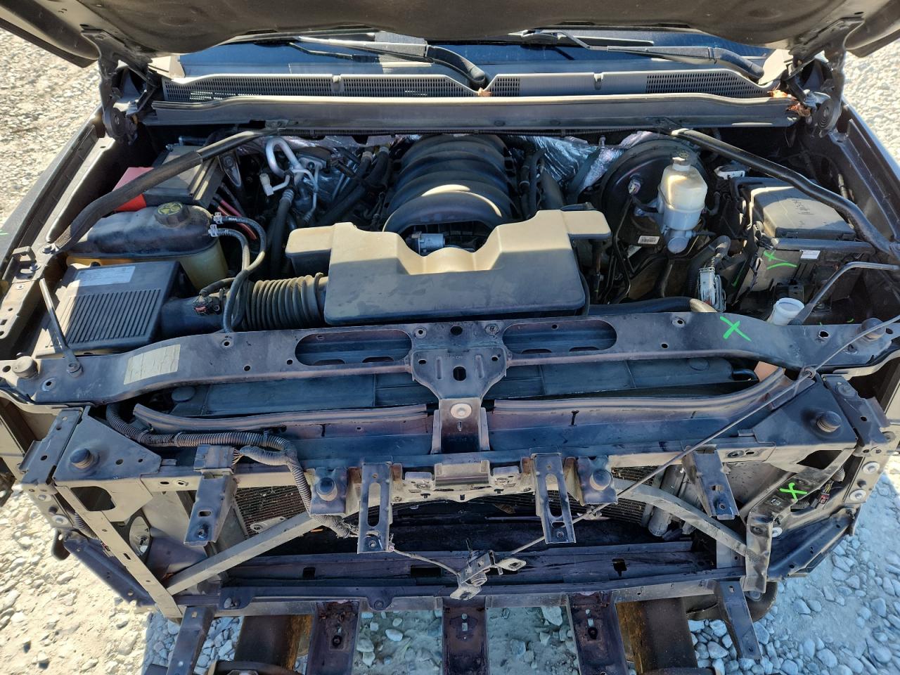 2018 GMC Yukon Sle VIN: 1GKS1AKC6JR122902 Lot: 92037985