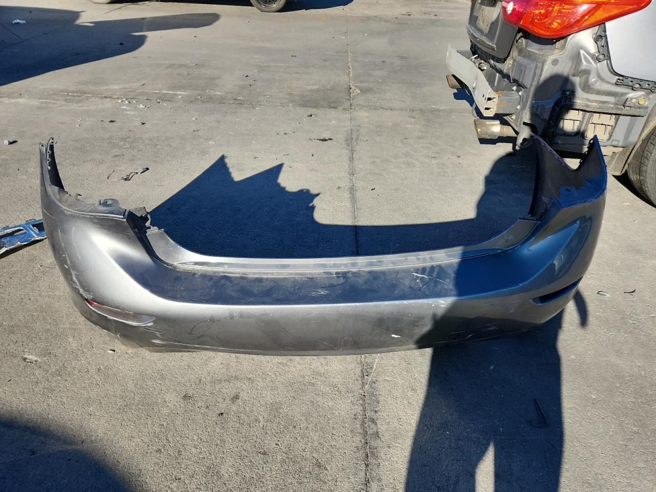 2015 Infiniti Q50 Base VIN: JN1BV7APXFM352702 Lot: 92854055