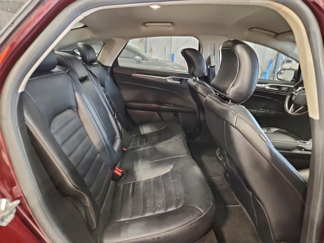 2017 Ford Fusion Se VIN: 3FA6P0HD7HR156647 Lot: 94077185