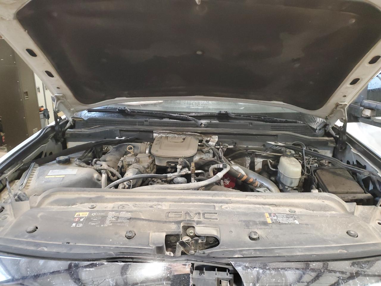 2016 GMC Sierra K2500 Slt VIN: 1GT12TE82GF265685 Lot: 92926225