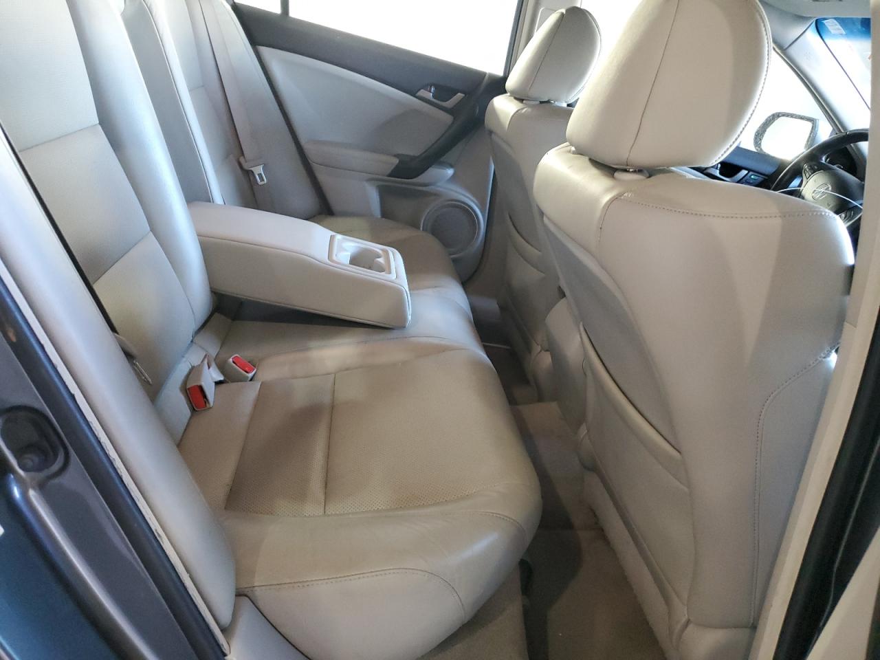 2010 Acura Tsx VIN: JH4CU2F60AC015086 Lot: 93117835