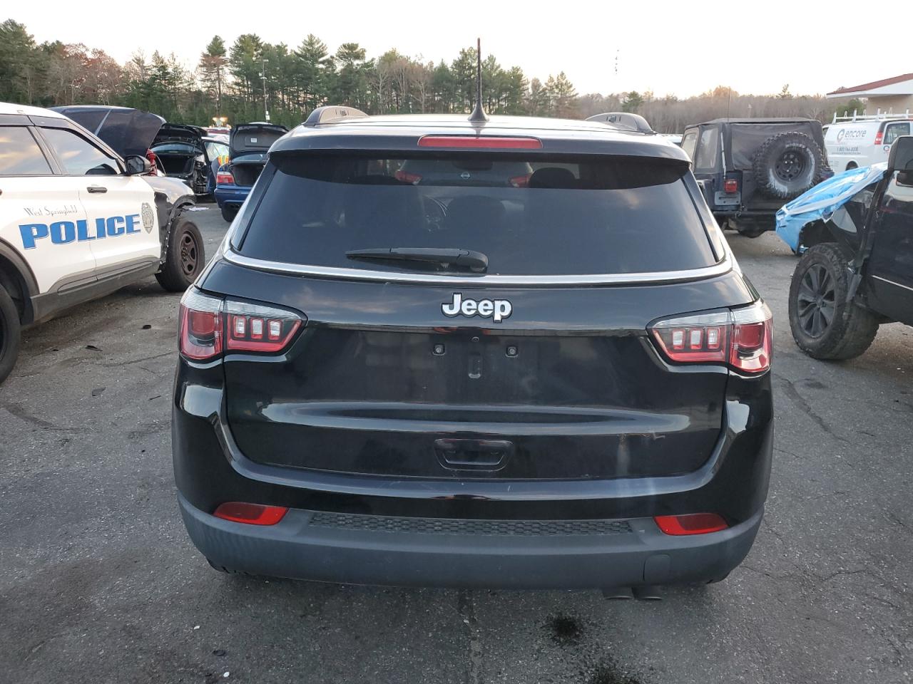 2018 Jeep Compass Limited VIN: 3C4NJDCB3JT435512 Lot: 92302515