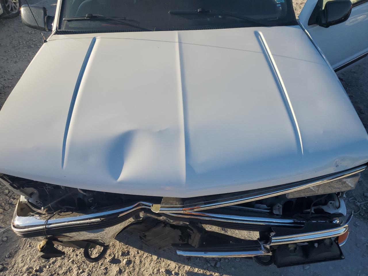 1999 Chevrolet Suburban K1500 VIN: 1GNFK16R5XJ386894 Lot: 91017225