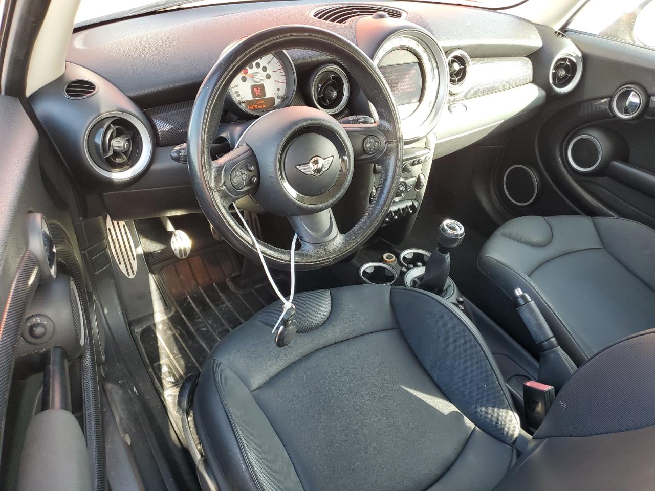 2011 Mini Cooper S VIN: WMWSV3C57BTY22845 Lot: 91703085