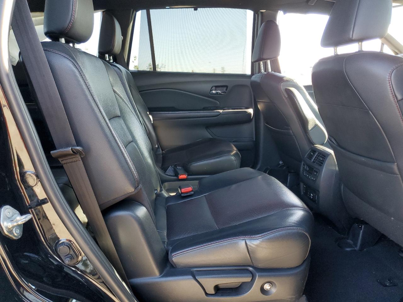 2021 Honda Pilot Black VIN: 5FNYF6H79MB002780 Lot: 91290005