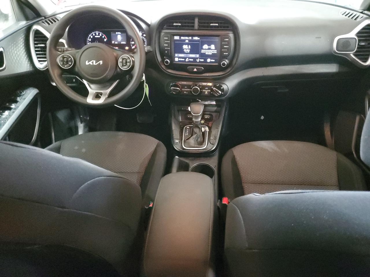 2022 Kia Soul Lx VIN: KNDJ23AU4N7164318 Lot: 92882965