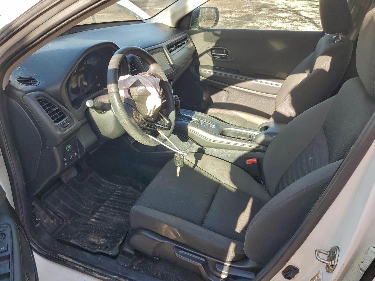 2019 Honda Hr-V Lx VIN: 3CZRU6H37KM106209 Lot: 93462135