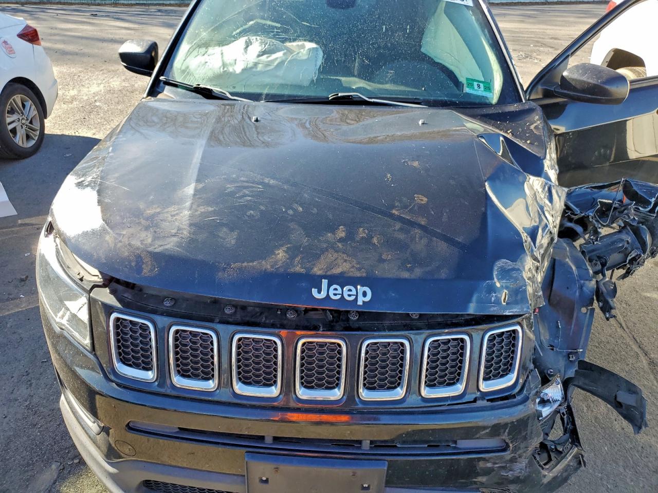 2018 Jeep Compass Sport VIN: 3C4NJCAB7JT374694 Lot: 93862995