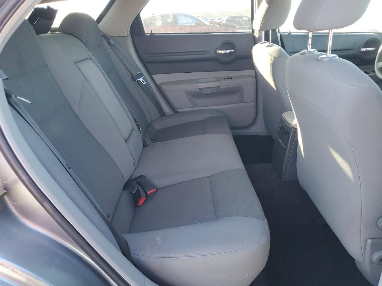 2006 Dodge Magnum Se VIN: 2D4FV47T66H305058 Lot: 92180285