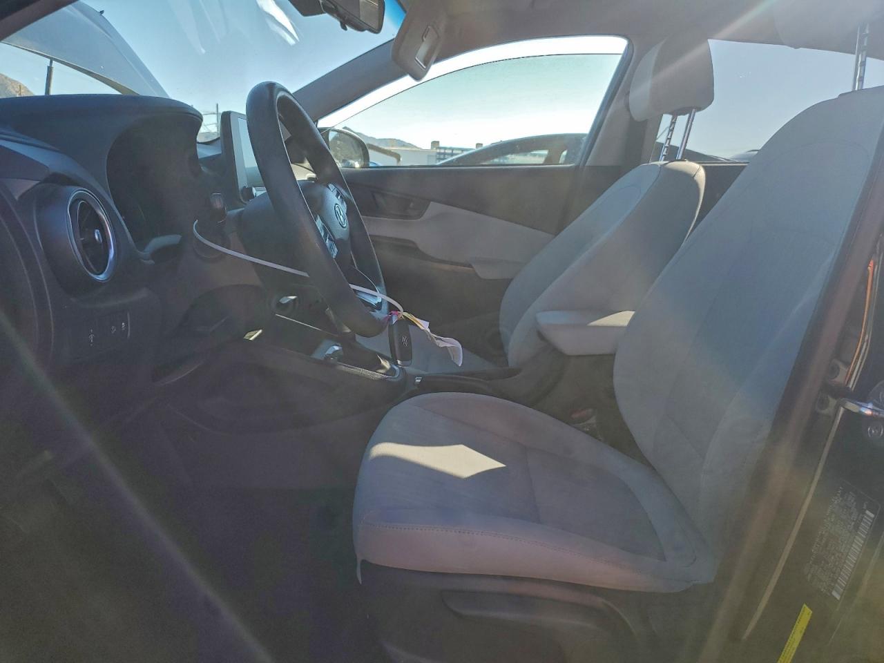 2022 Hyundai Kona Sel VIN: KM8K62AB4NU878822 Lot: 94195065