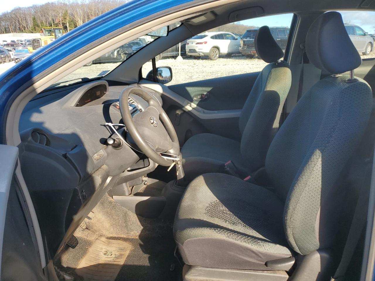 2008 Toyota Yaris VIN: JTDJT923085164600 Lot: 93104885