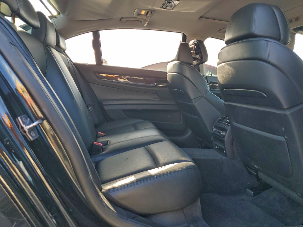 2012 BMW 750 Li VIN: WBAKB8C58CC964290 Lot: 92849585