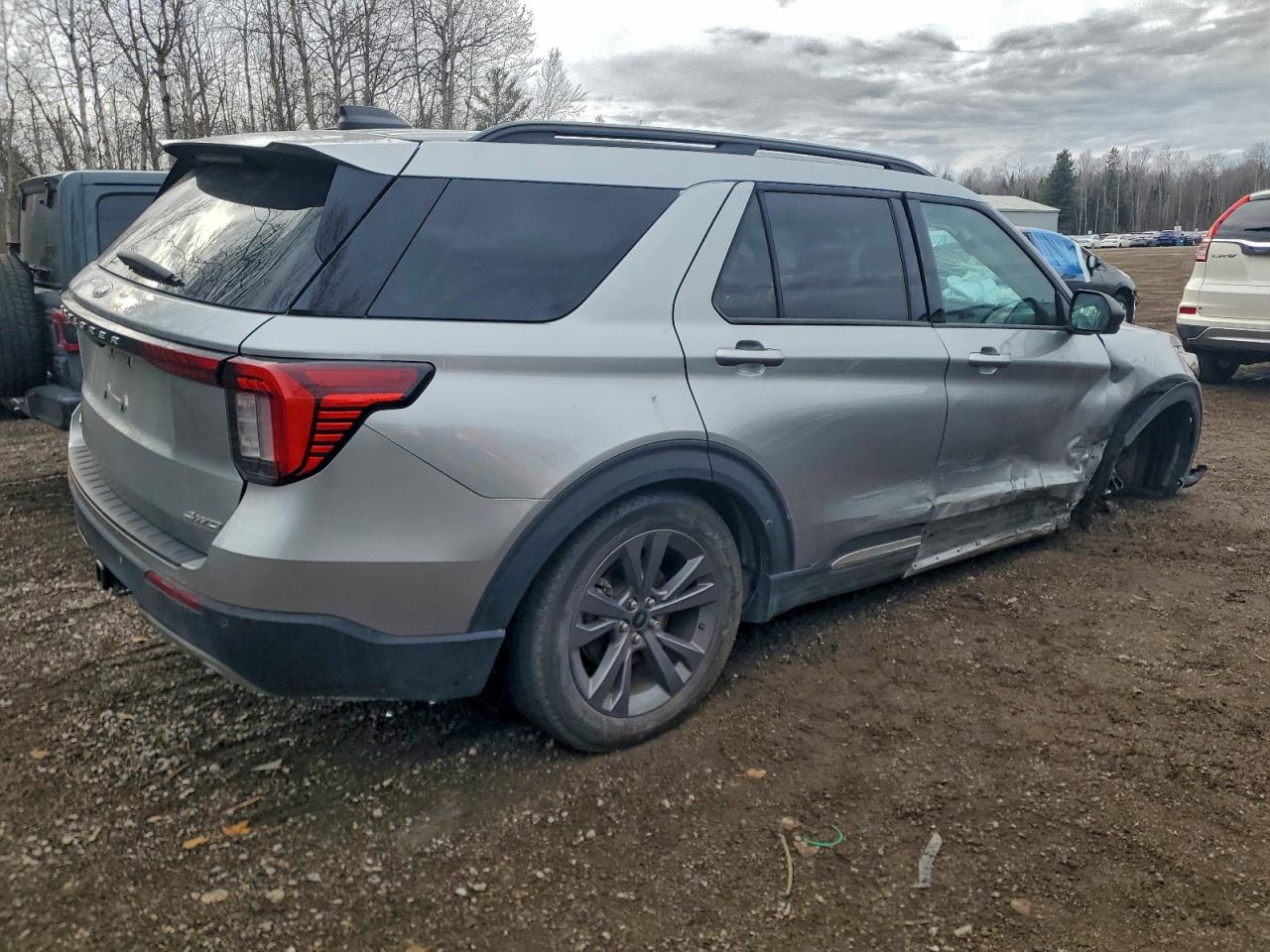 2025 Ford Explorer Active VIN: 1FMUK8DH3SGA13471 Lot: 93403675