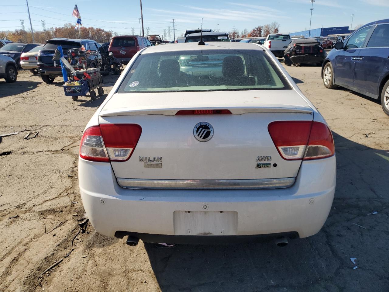 2010 Mercury Milan Premier VIN: 3MEHM0CG9AR615680 Lot: 91801565