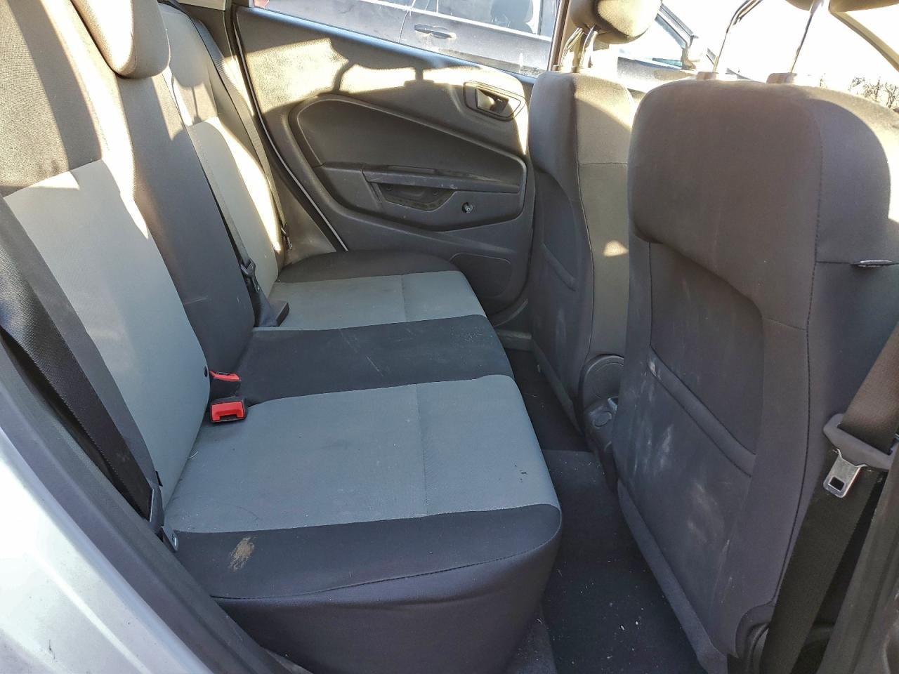 2016 Ford Fiesta S VIN: 3FADP4TJ6GM172989 Lot: 93689665