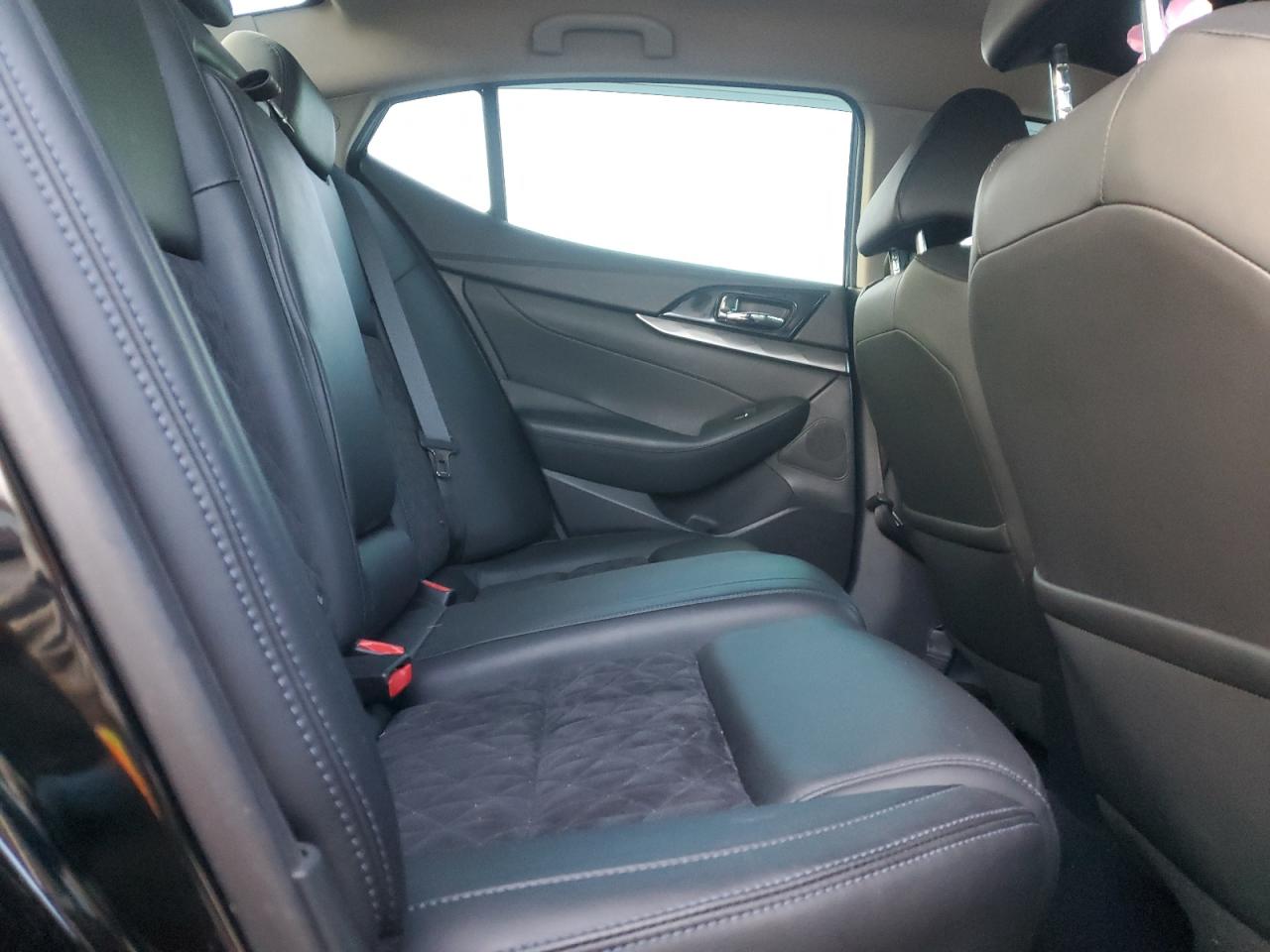 2017 Nissan Maxima 3.5S VIN: 1N4AA6AP5HC413693 Lot: 93554755