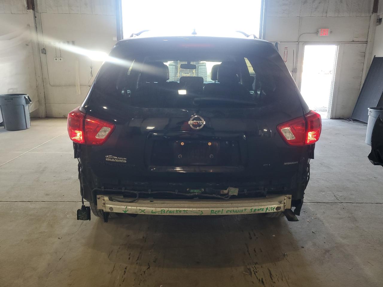 2018 Nissan Pathfinder S VIN: 5N1DR2MN5JC654691 Lot: 92811945