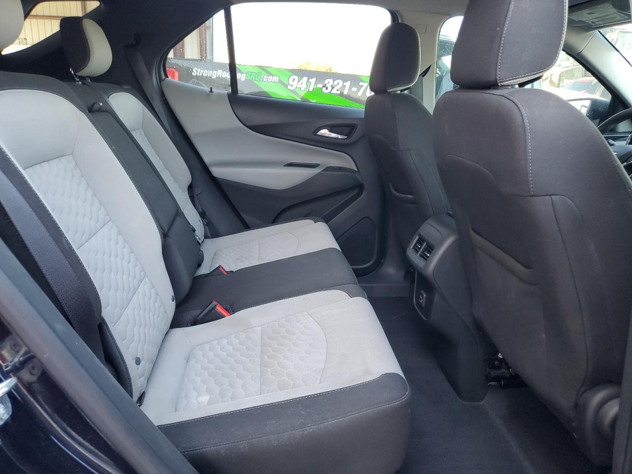 2020 Chevrolet Equinox Ls VIN: 3GNAXHEV0LS607443 Lot: 92426475