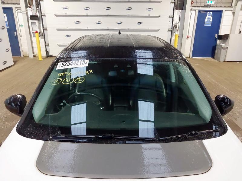 2017 LAND ROVER DISCOVERY SPORT 2.0 TD4 SE TECH 5DR [5 SEAT]